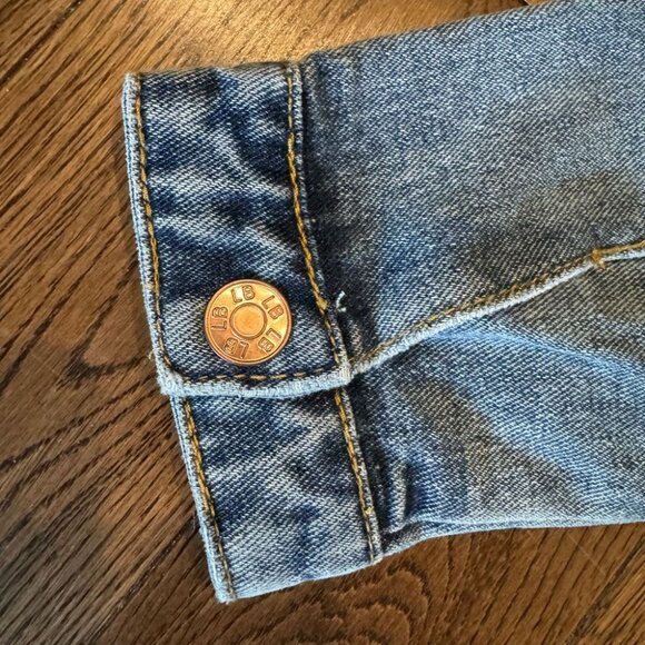 Denim Jacket Medium Wash Size 5T-6T - Picture 2 of 5